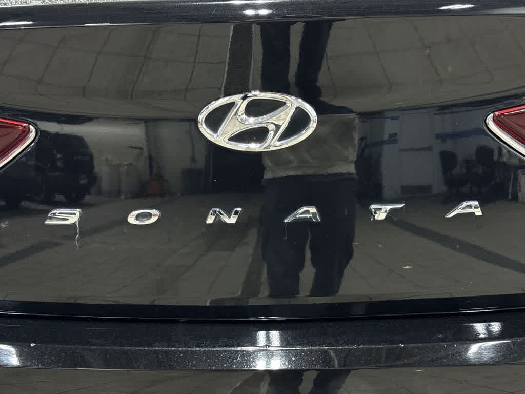 Thumbnail: 2018 Hyundai Sonata - 25