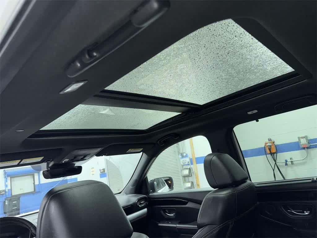 Thumbnail: 2023 Honda Pilot - 25