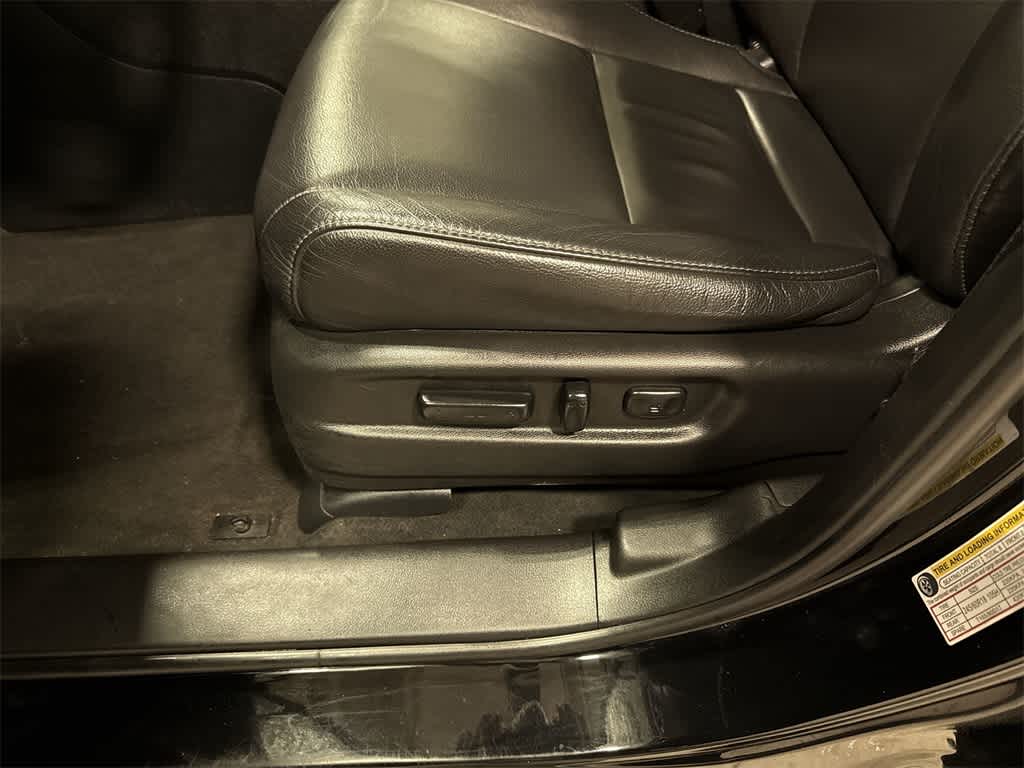 Thumbnail: 2022 Honda Pilot - 24