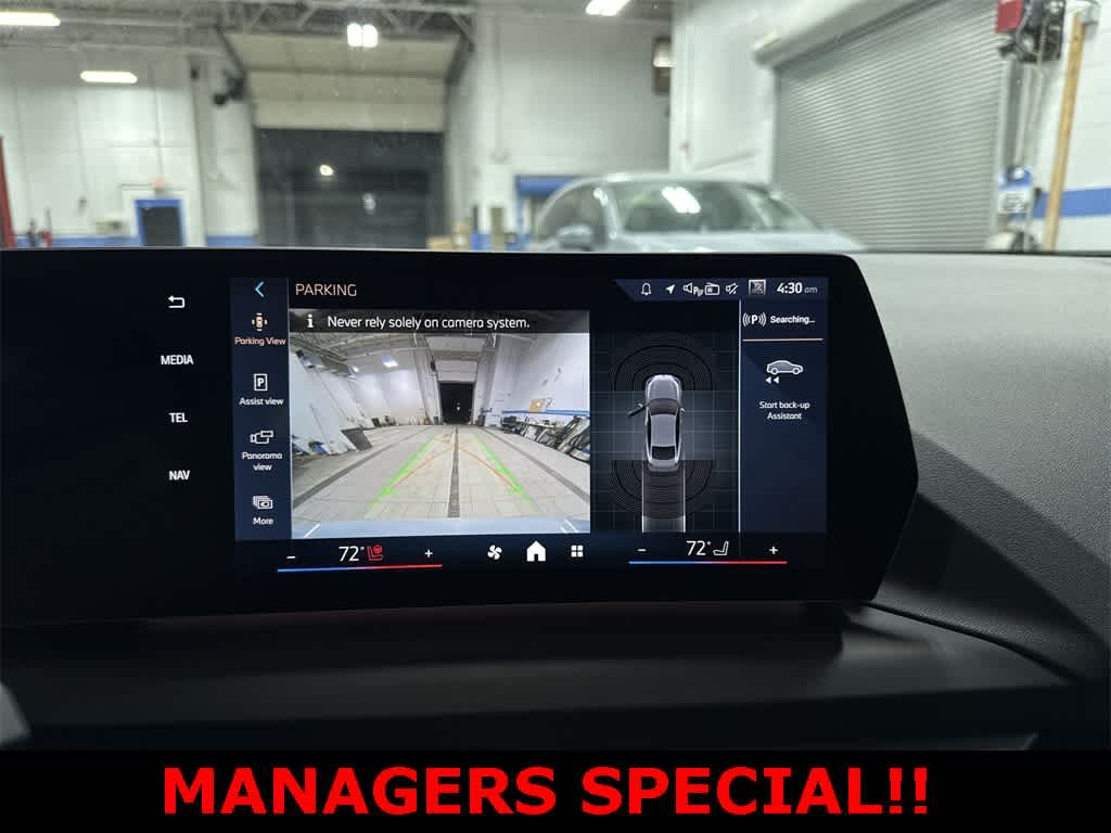 Thumbnail: 2025 BMW 2 Series - 24