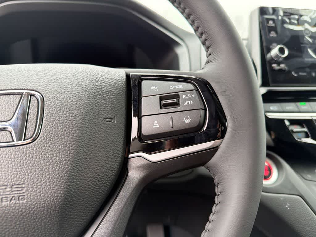 Thumbnail: 2026 Honda Odyssey - 26
