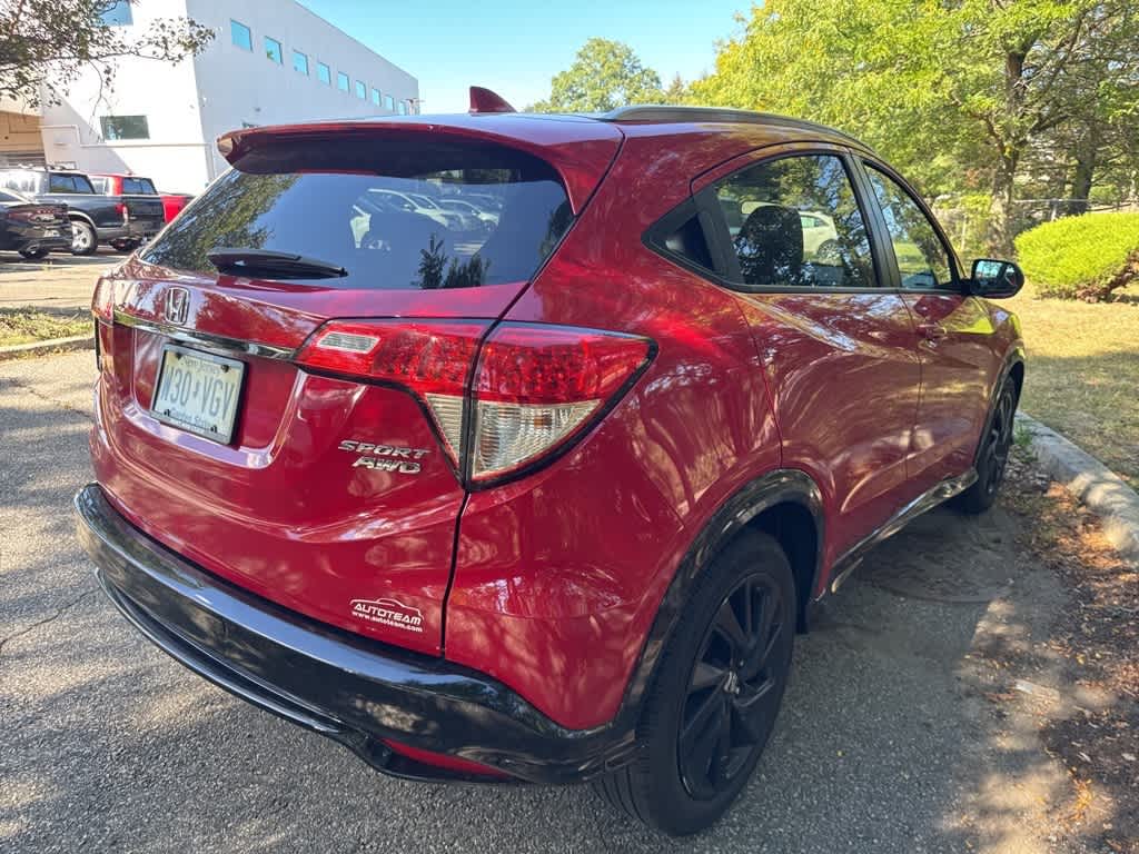 Thumbnail: 2022 Honda HR-V - 4