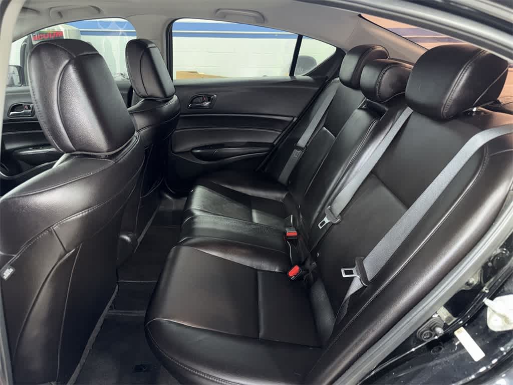 Thumbnail: 2017 Acura ILX - 17