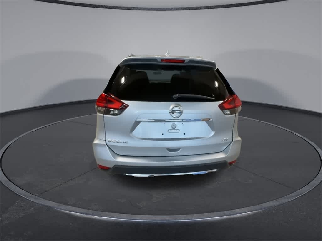 Thumbnail: 2017 Nissan Rogue - 7