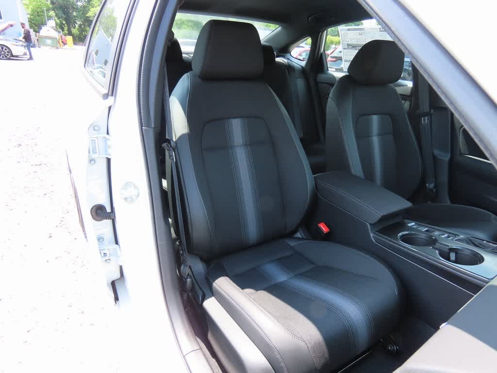 2025 Honda Civic Sport 16