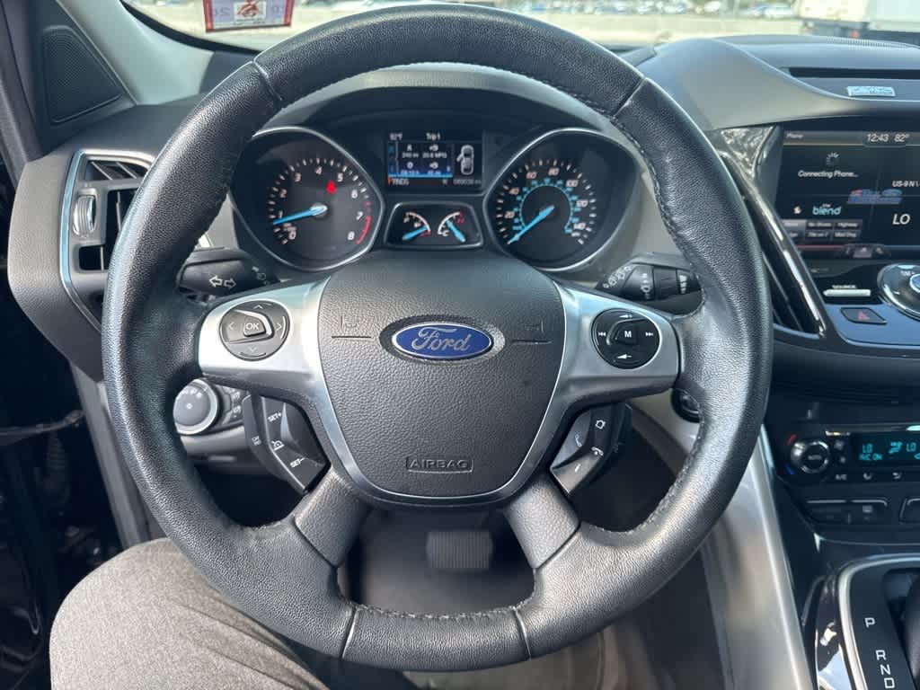 Thumbnail: 2013 Ford Escape - 18
