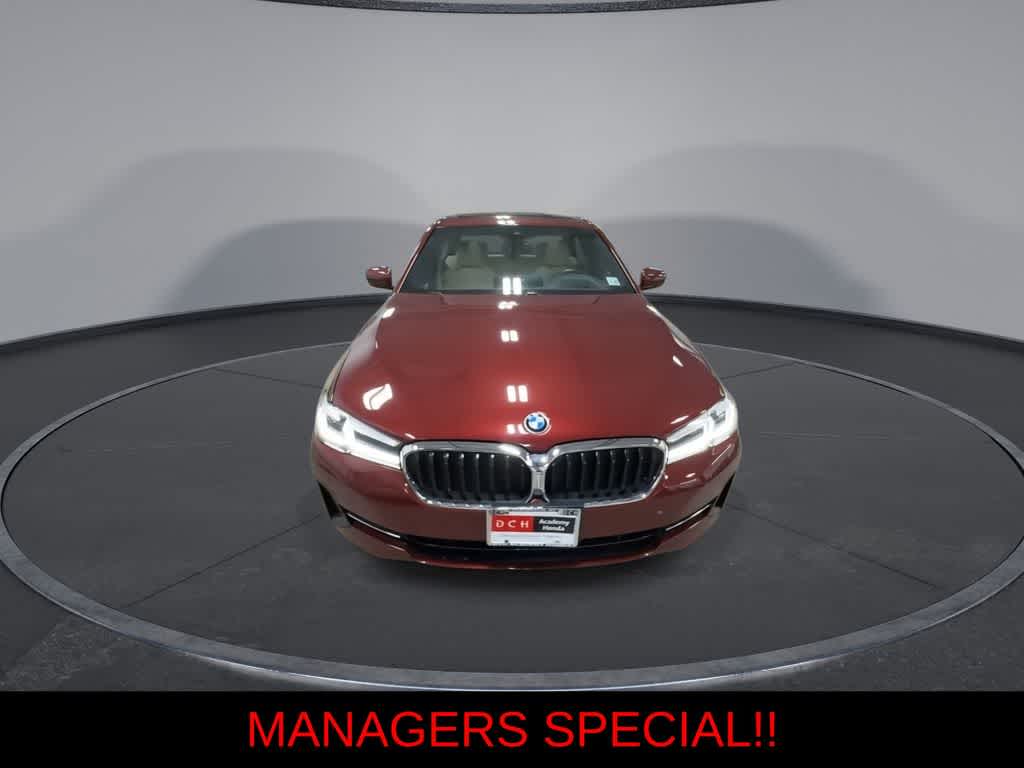 Thumbnail: 2023 BMW 5 Series - 3
