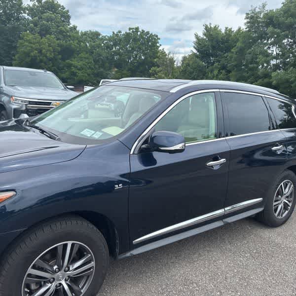 Thumbnail: 2019 INFINITI QX60 - 3
