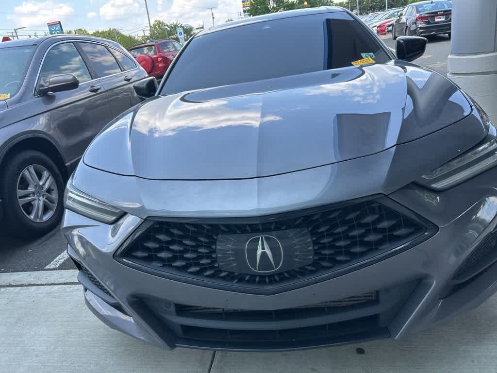 Thumbnail: 2022 Acura TLX - 2