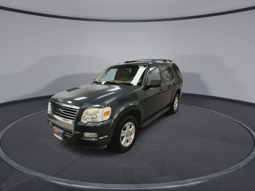 Thumbnail: 2010 Ford Explorer - 4