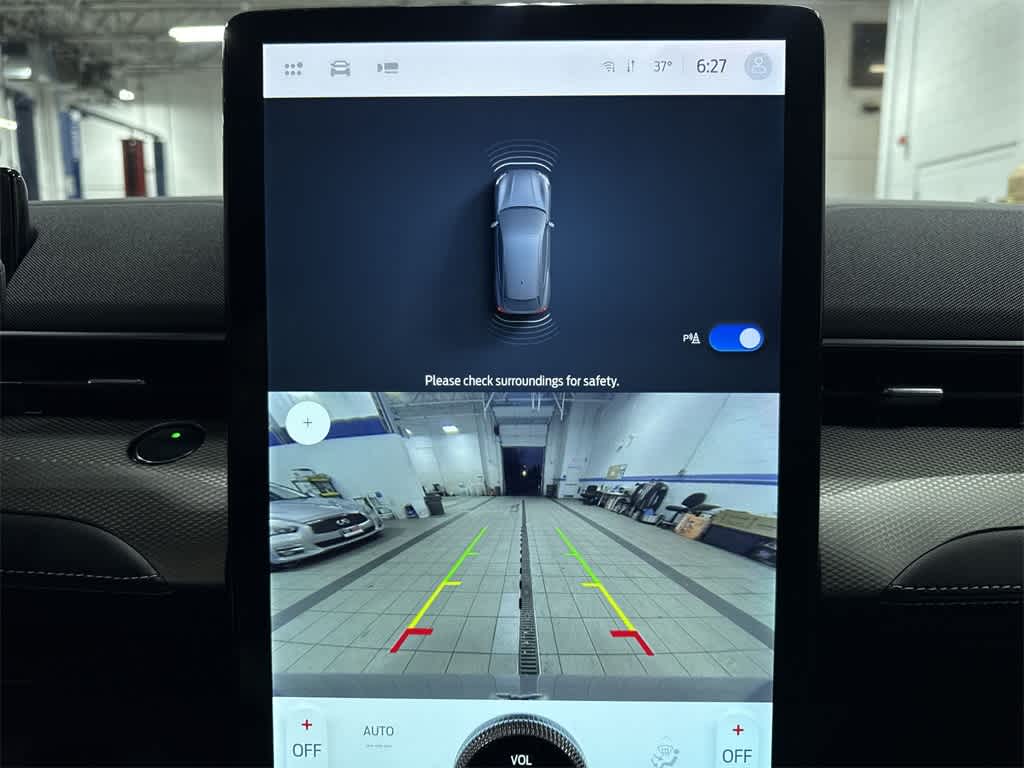 Thumbnail: 2022 Ford Mustang Mach-E - 25