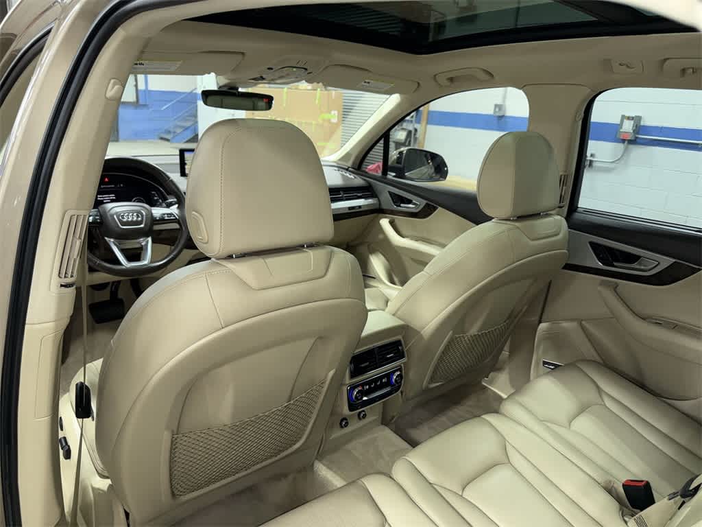 Thumbnail: 2019 Audi Q7 - 29