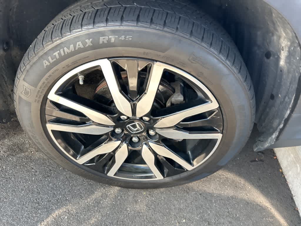 Thumbnail: 2020 Honda Pilot - 12