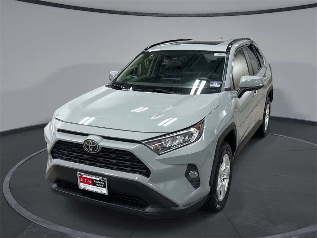 Thumbnail: 2019 Toyota RAV4 - 1