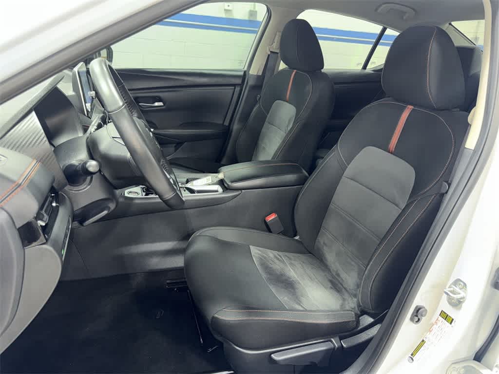 Thumbnail: 2023 Nissan Sentra - 15