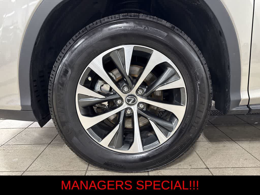 Thumbnail: 2020 Lexus RX - 10