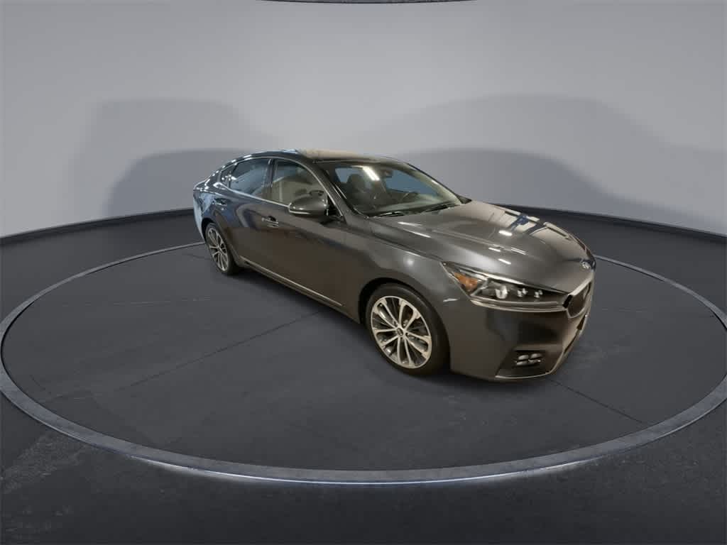 Thumbnail: 2018 Kia Cadenza - 2