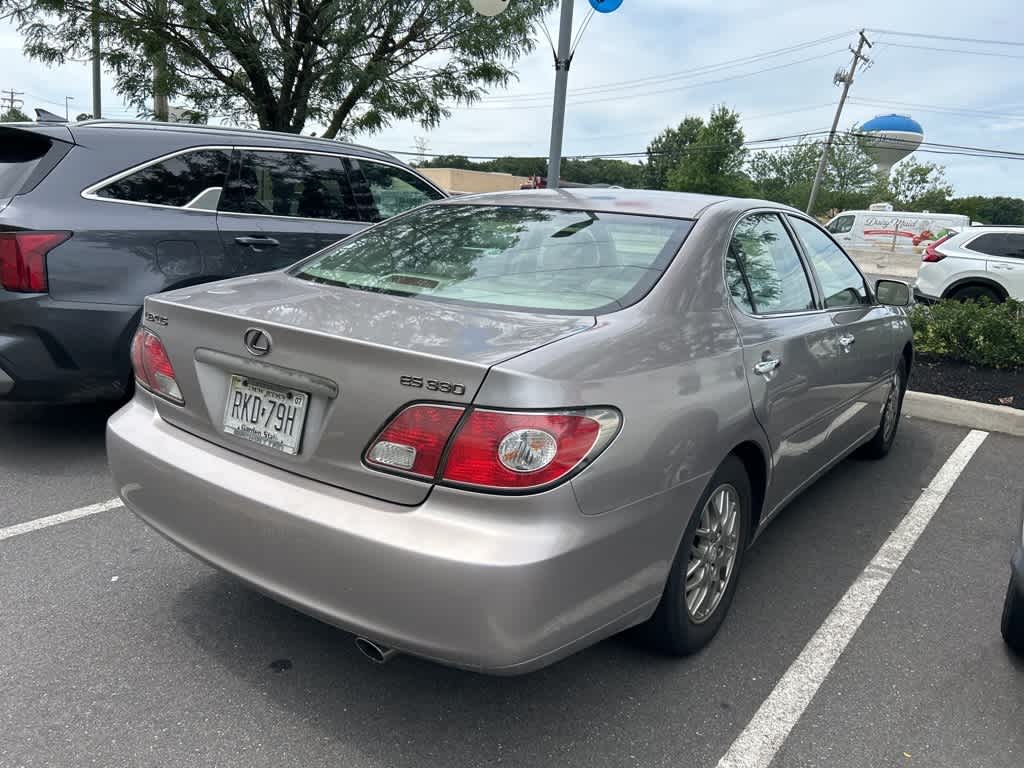Thumbnail: 2004 Lexus ES - 18