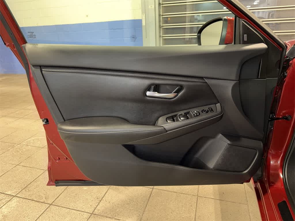 Thumbnail: 2020 Nissan Sentra - 28