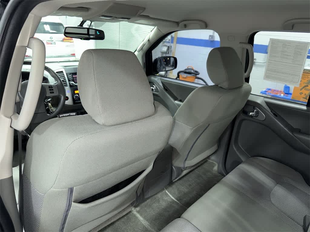 Thumbnail: 2018 Nissan Frontier - 26