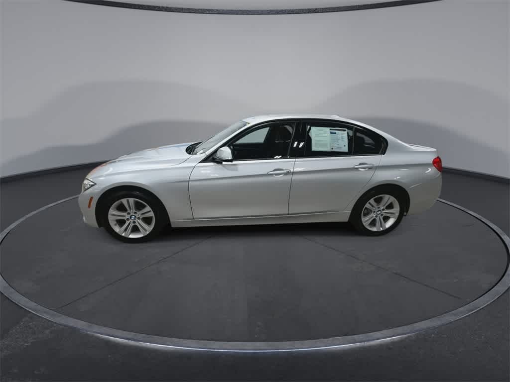 Thumbnail: 2016 BMW 3 Series - 5