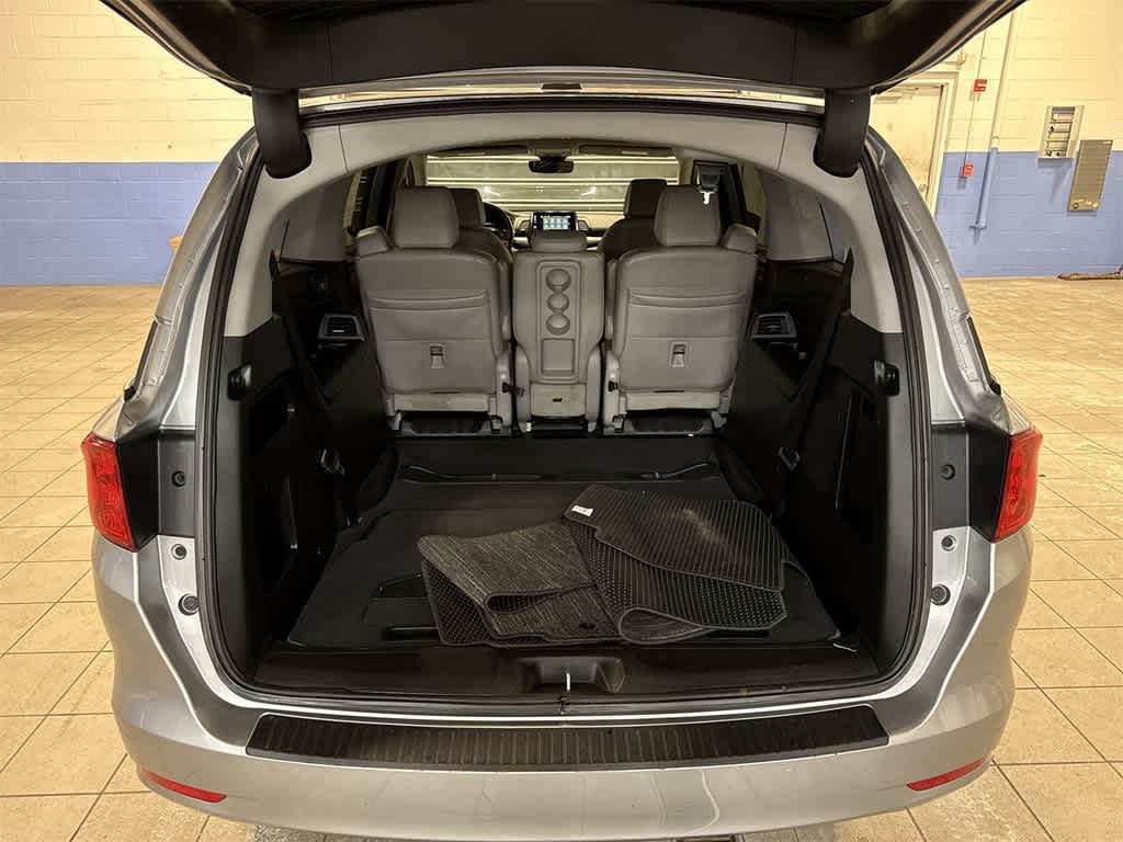 Thumbnail: 2022 Honda Odyssey - 11