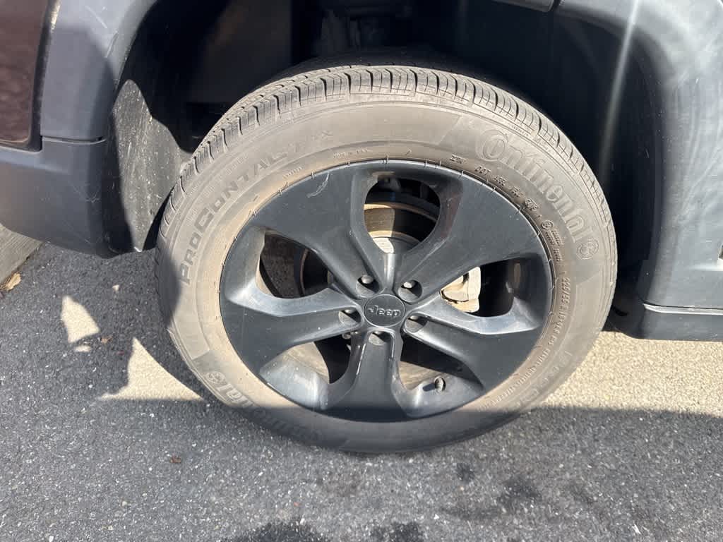 Thumbnail: 2019 Jeep Compass - 24