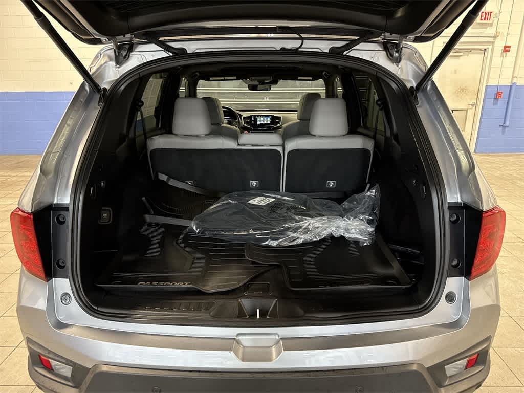 Thumbnail: 2025 Honda Passport - 11