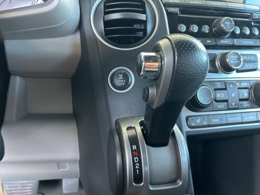 Thumbnail: 2015 Honda Pilot - 22