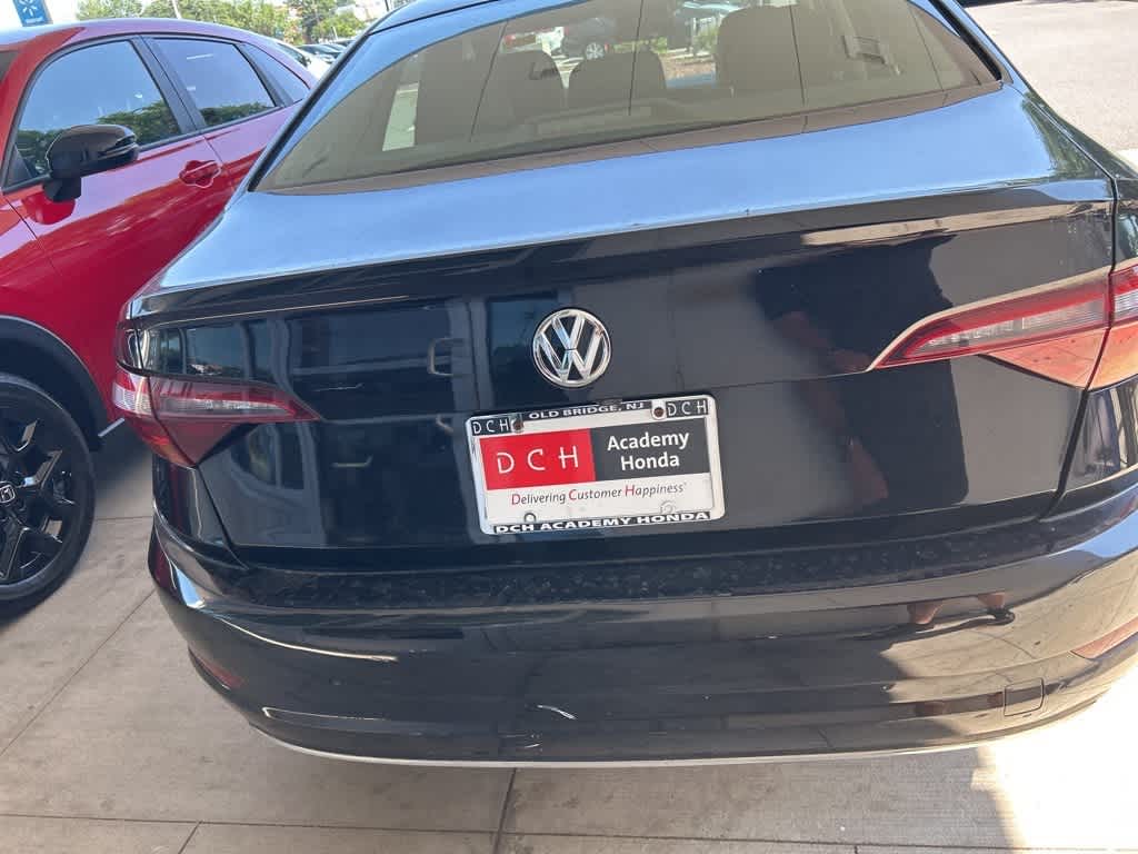 Thumbnail: 2019 Volkswagen Jetta - 7