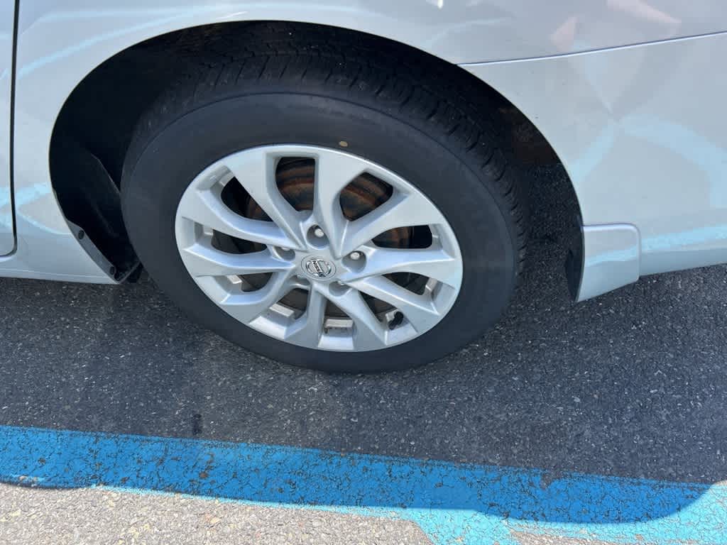 Thumbnail: 2019 Nissan Sentra - 11