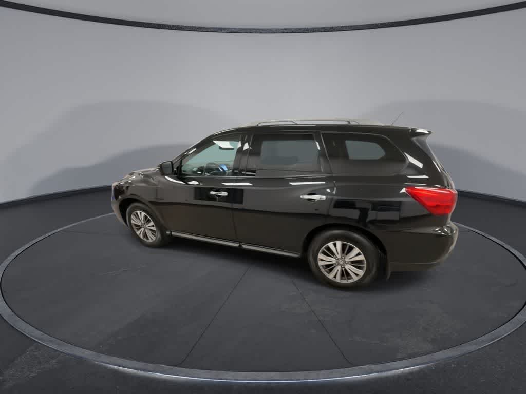 Thumbnail: 2018 Nissan Pathfinder - 6