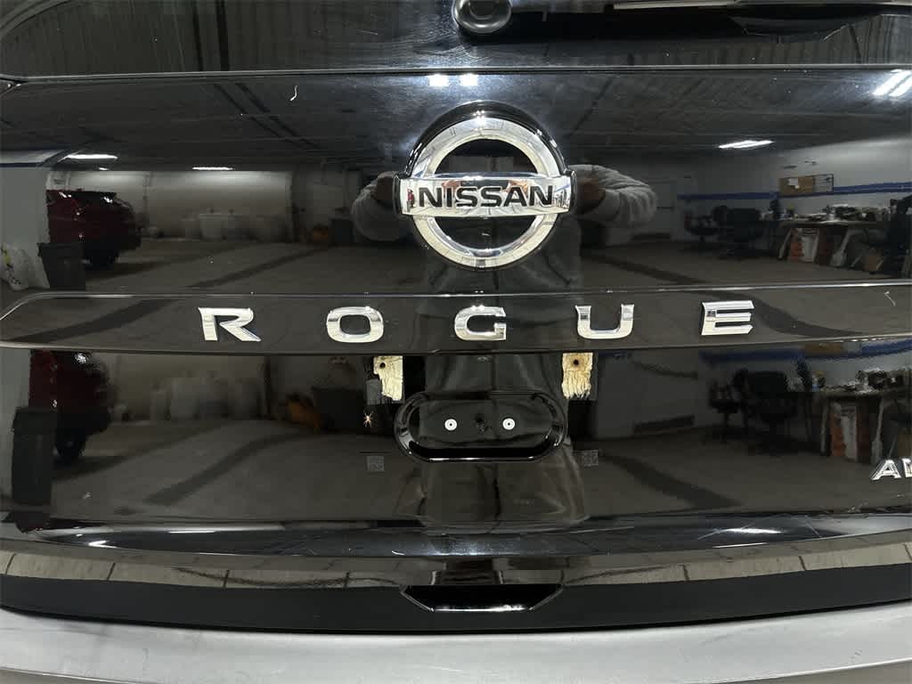 Thumbnail: 2021 Nissan Rogue - 24