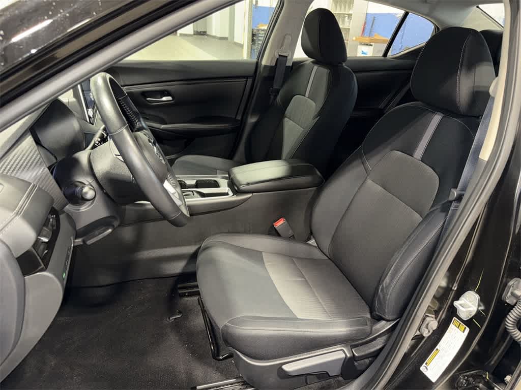 Thumbnail: 2022 Nissan Sentra - 15