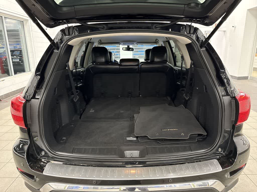 Thumbnail: 2018 Nissan Pathfinder - 11