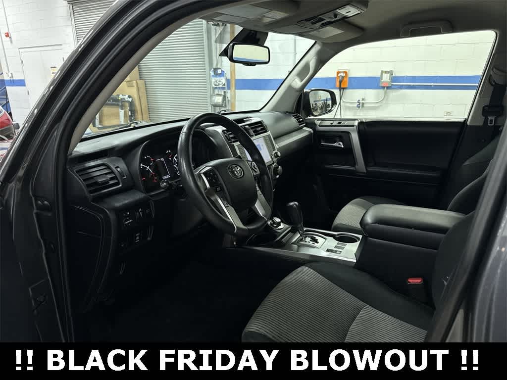 Thumbnail: 2020 Toyota 4Runner - 28