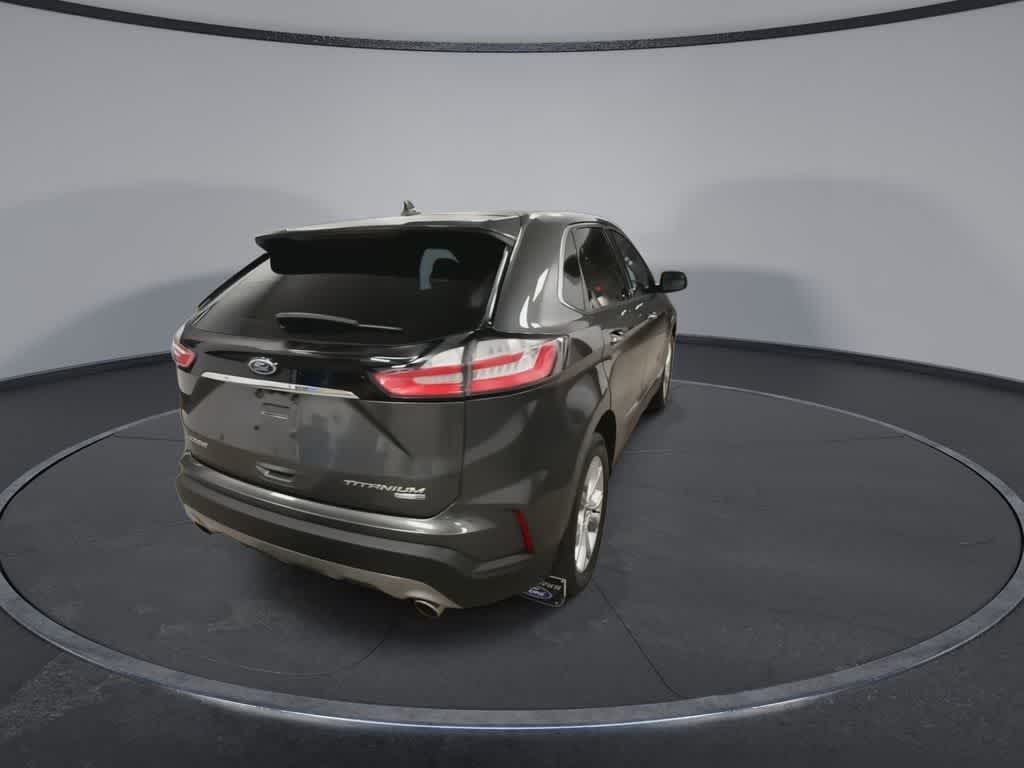 Thumbnail: 2019 Ford Edge - 8