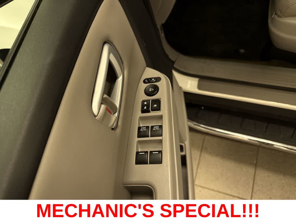 Thumbnail: 2014 Honda Pilot - 22