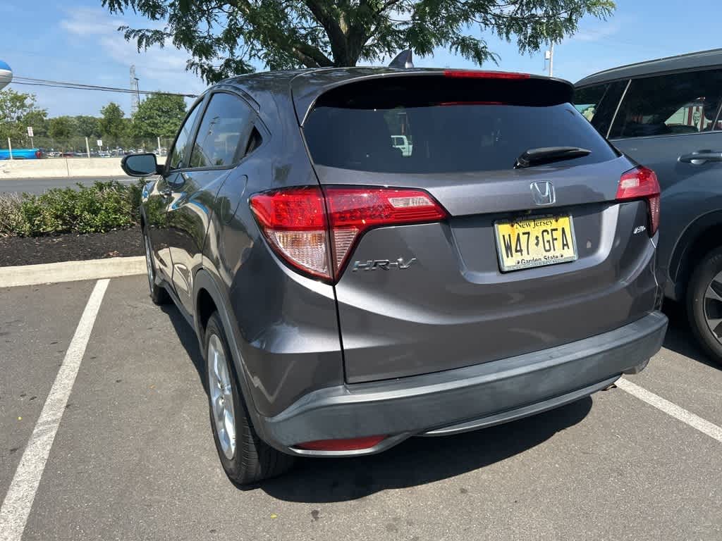 Thumbnail: 2016 Honda HR-V - 24