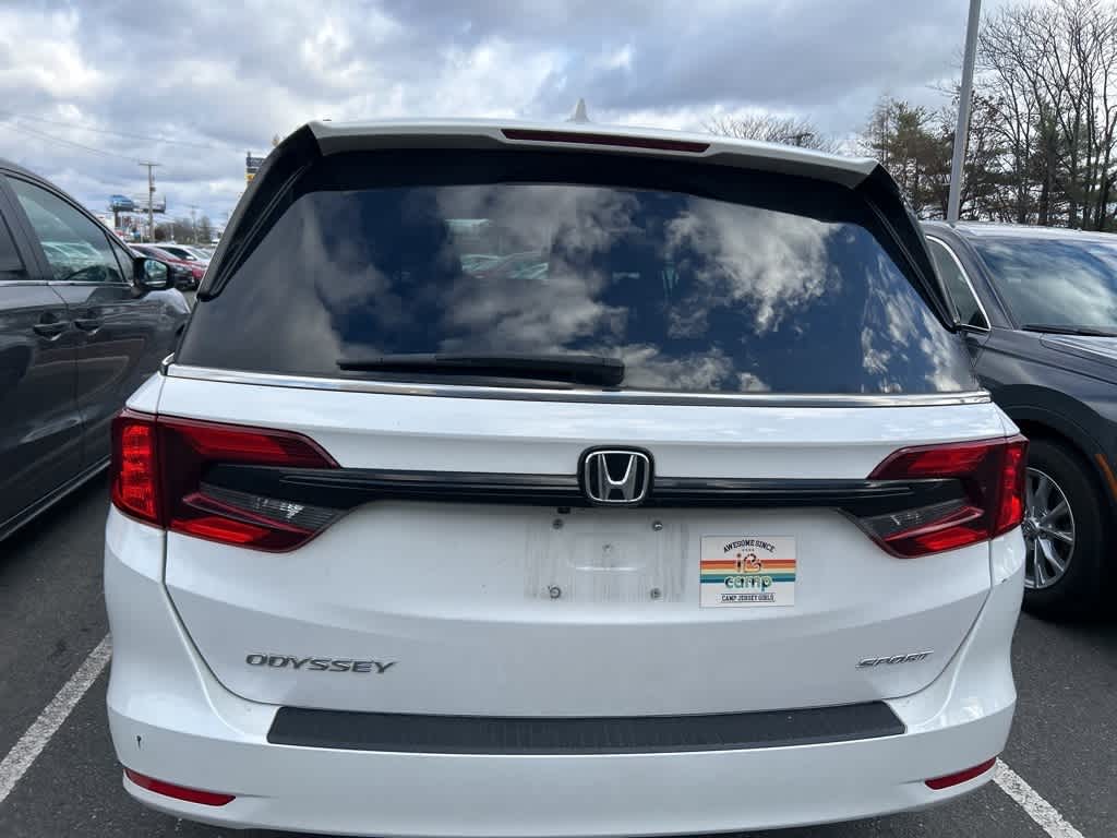 Thumbnail: 2023 Honda Odyssey - 9