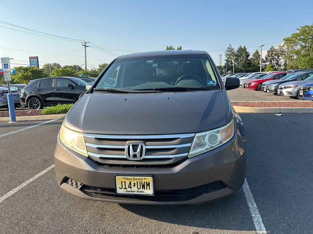 Thumbnail: 2011 Honda Odyssey - 15