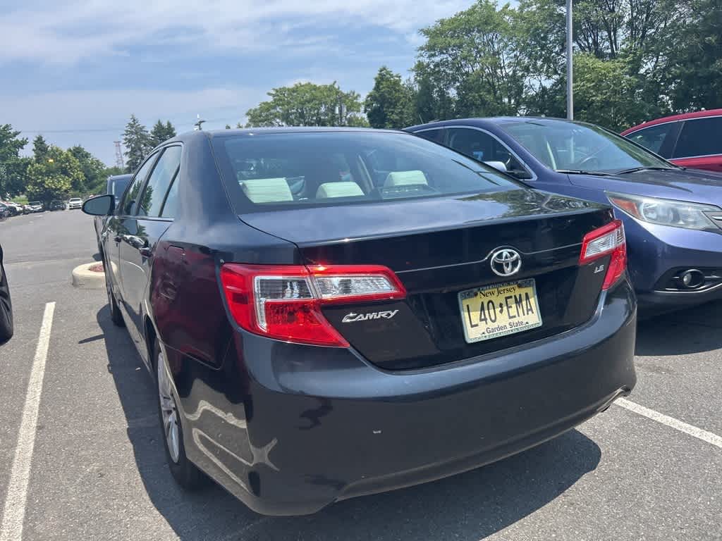 Thumbnail: 2014 Toyota Camry - 28