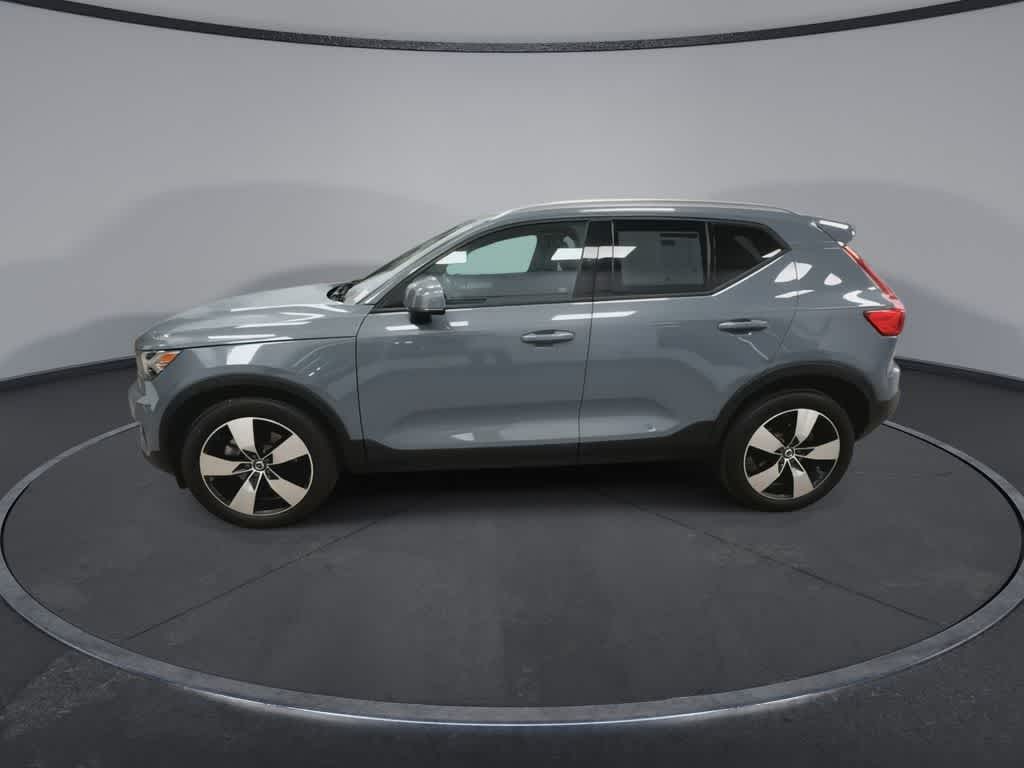 Thumbnail: 2020 Volvo XC40 - 5