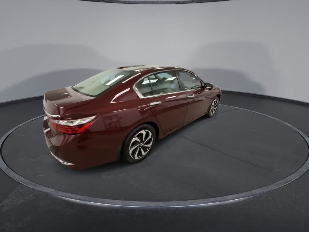 Thumbnail: 2017 Honda Accord - 8