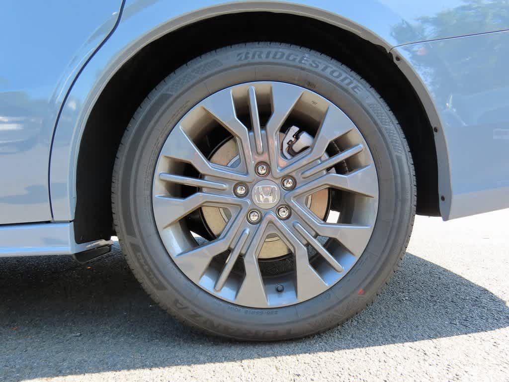 Thumbnail: 2026 Honda Odyssey - 9