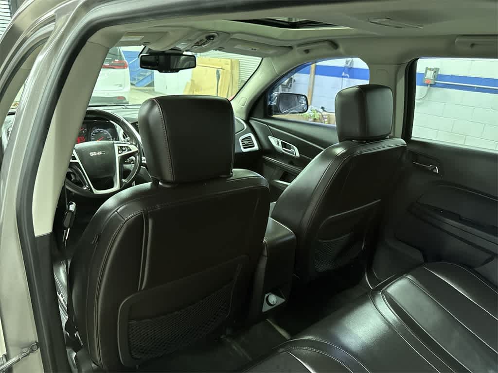 Thumbnail: 2012 GMC Terrain - 31