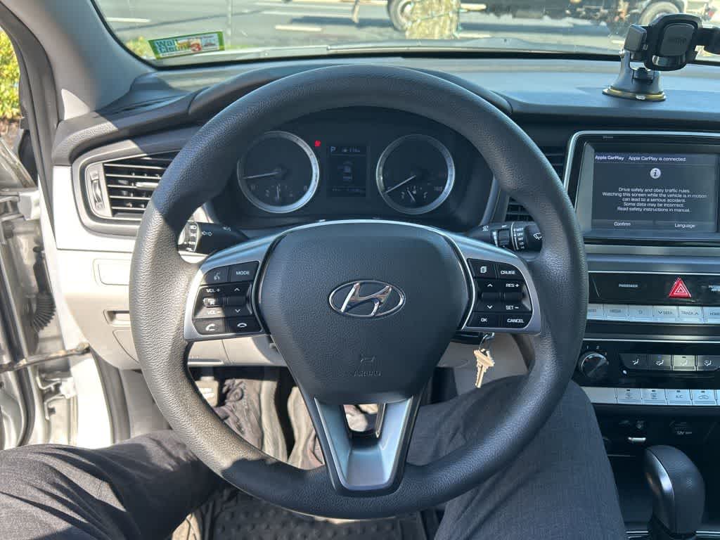Thumbnail: 2019 Hyundai Sonata - 12