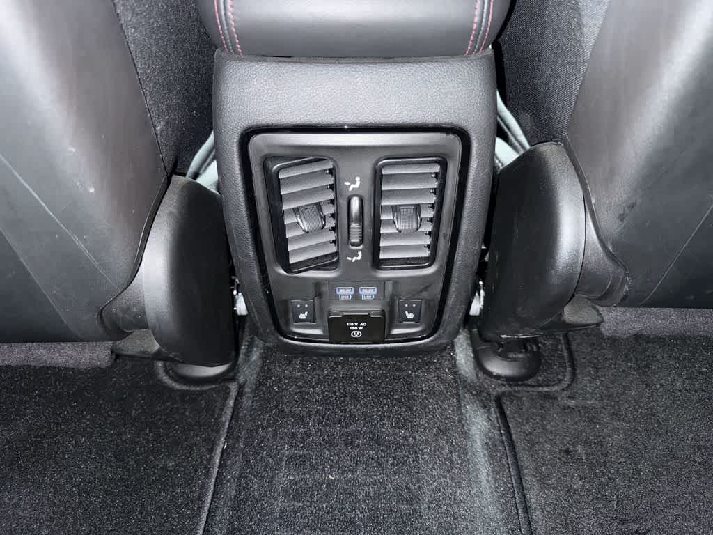 Thumbnail: 2022 Dodge Durango - 32