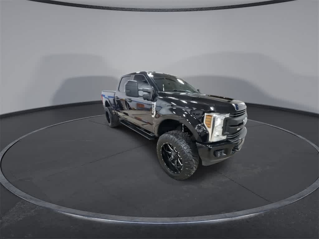 Thumbnail: 2019 Ford F-350 - 5