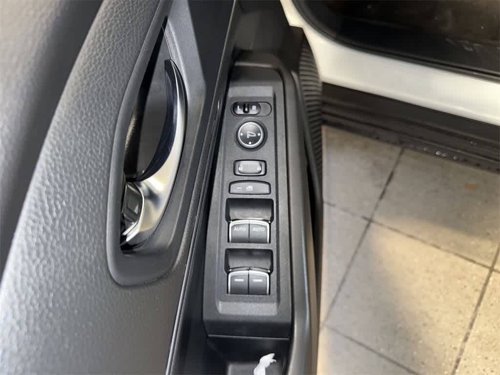 Thumbnail: 2023 Honda Accord - 22